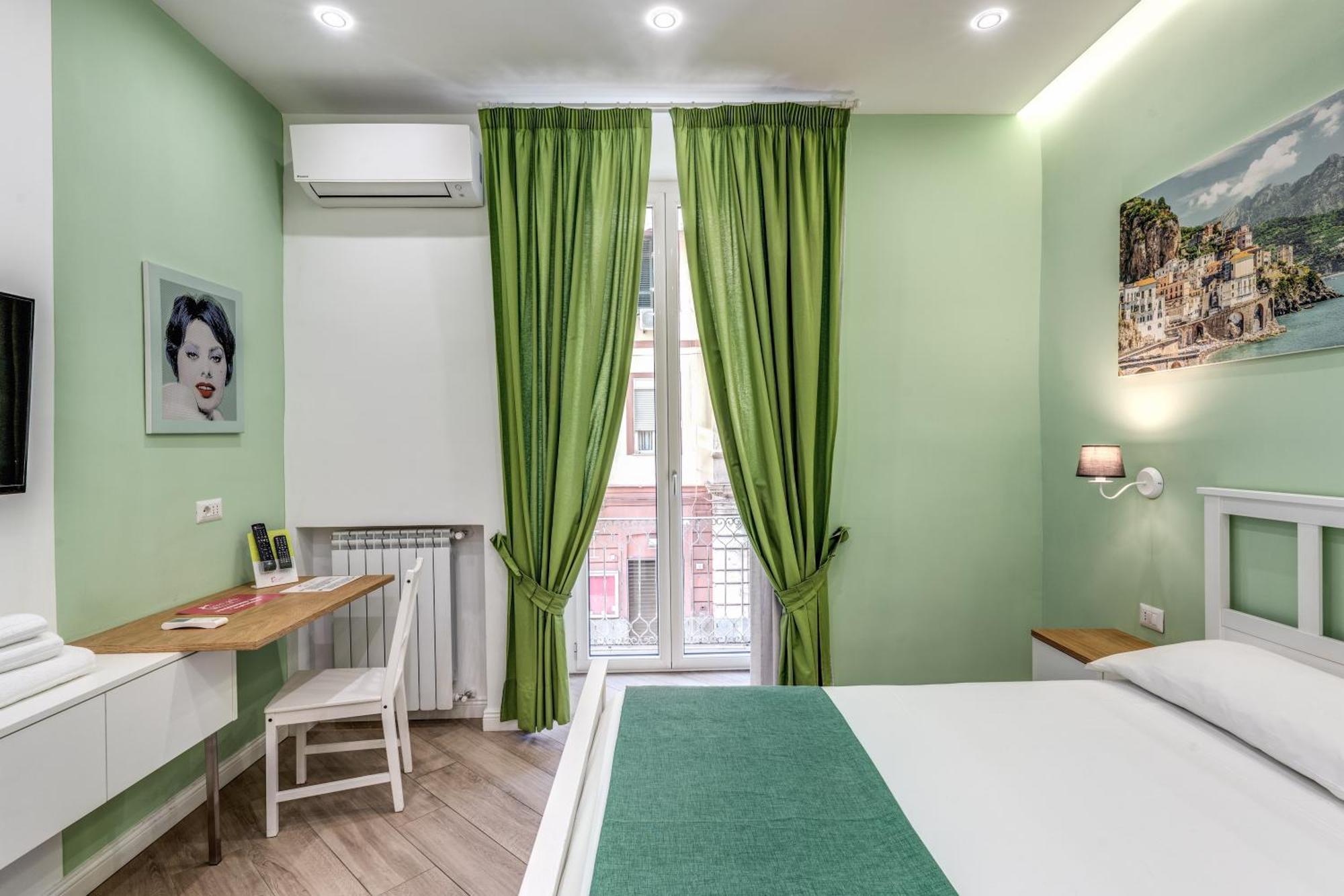 مبيت وإفطار نابولي Casa Galu' المظهر الخارجي الصورة